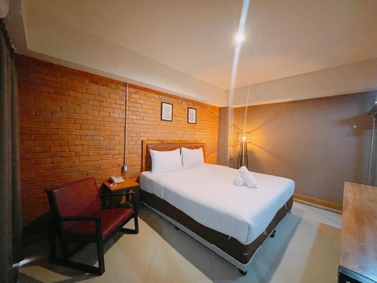 The Old Inn Udon Thani Exterior photo