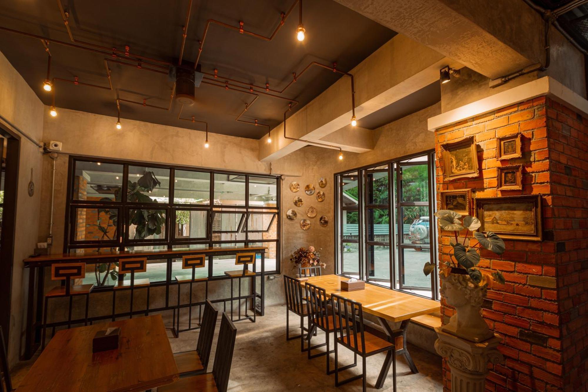 The Old Inn Udon Thani Exterior photo