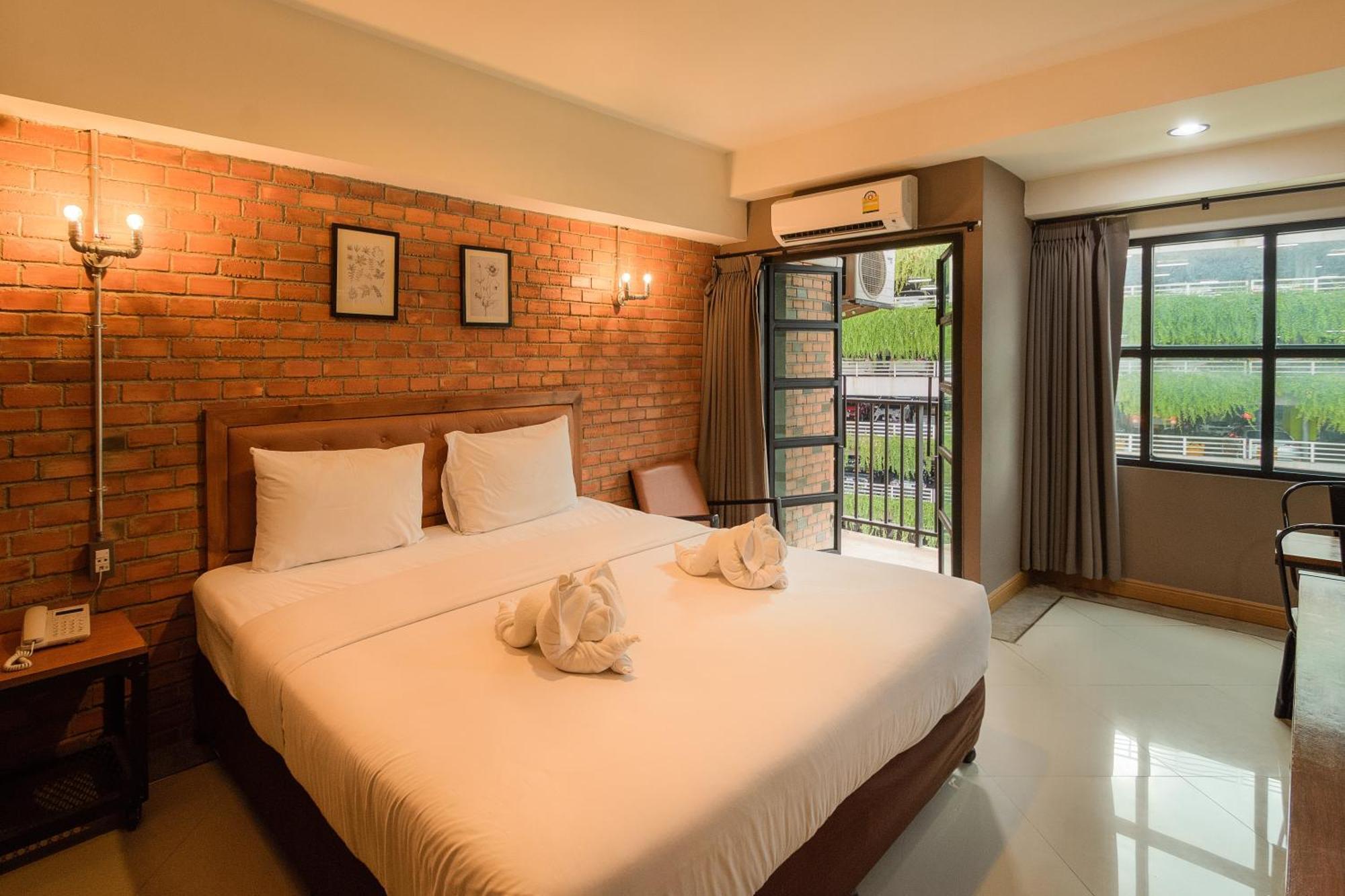 The Old Inn Udon Thani Exterior photo